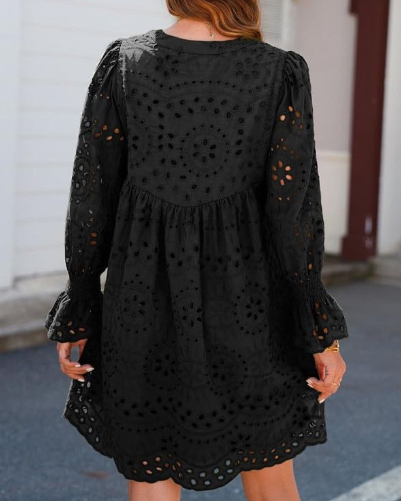 Paisley | Elegant Hollow-Out Midi Dress