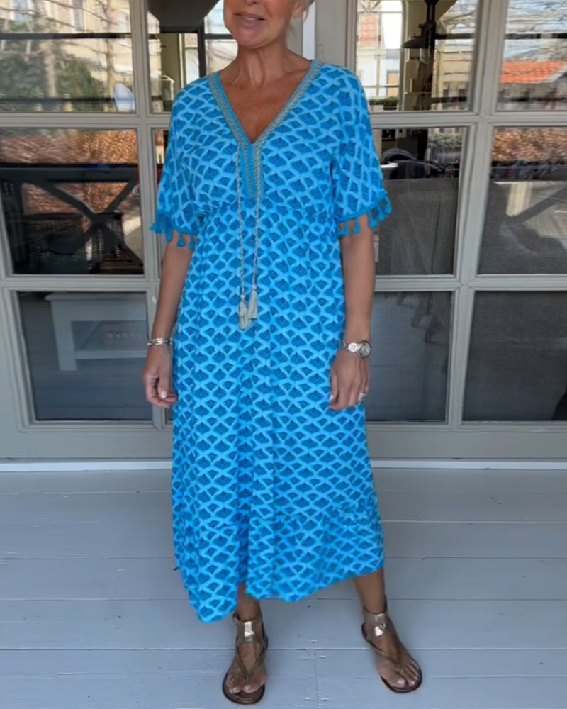 Amelia | V-neck Casual Dress With Print