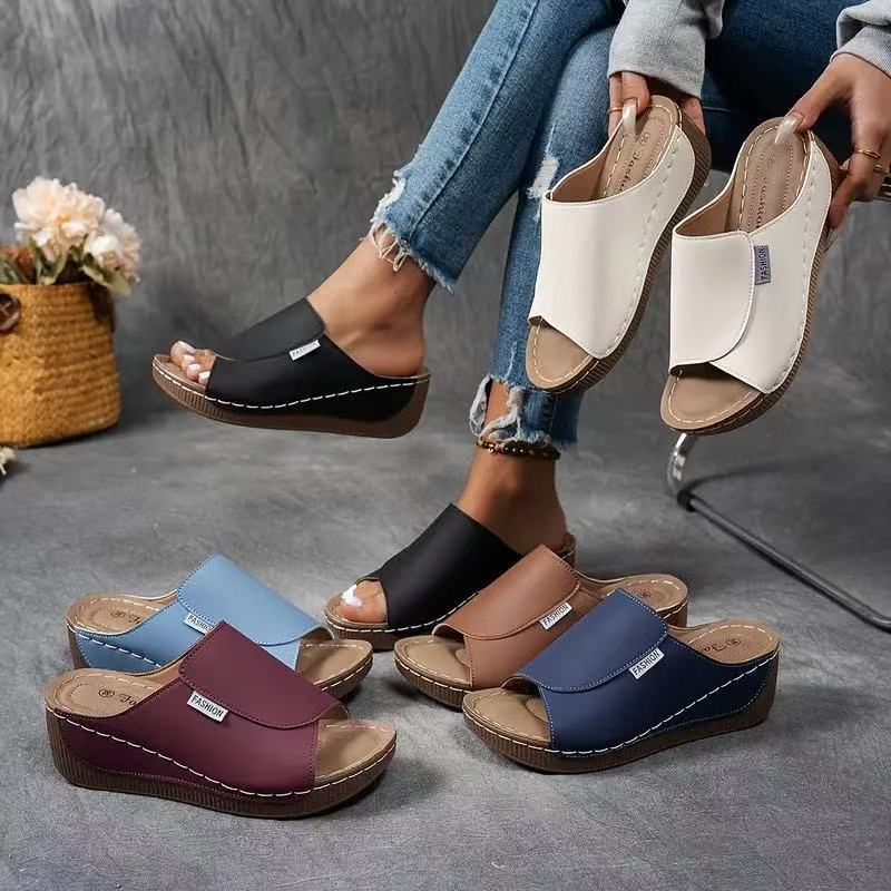 Jade | Comfortable Slides With Arch Support