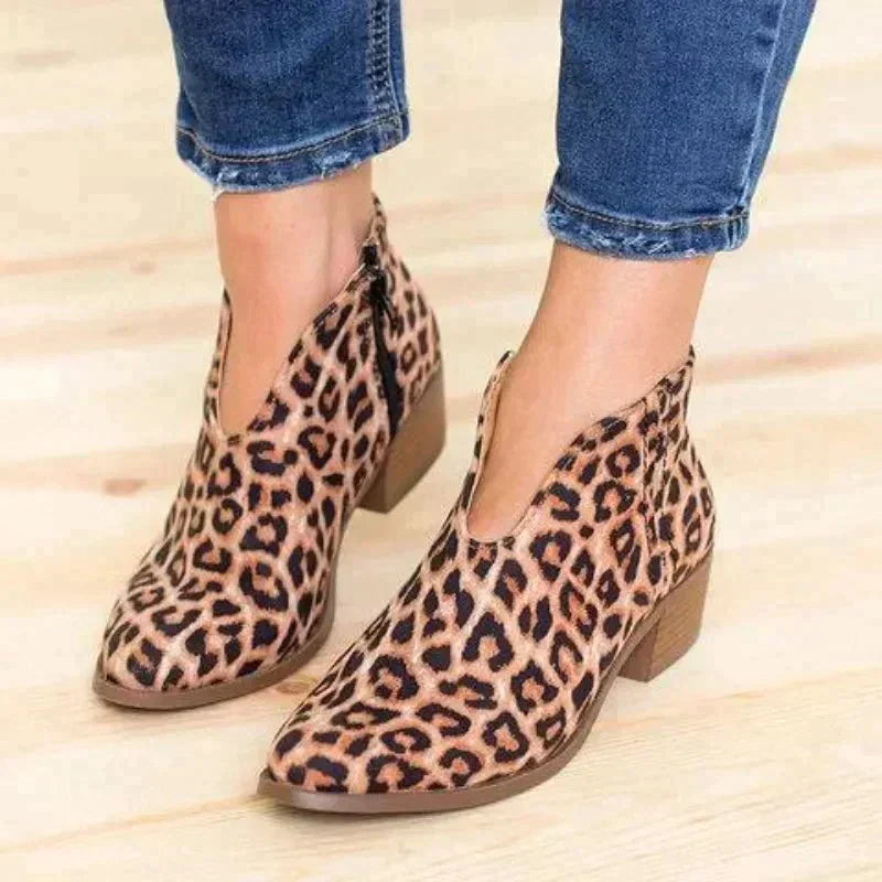 Alira | Orthopedic Boots With Zipper